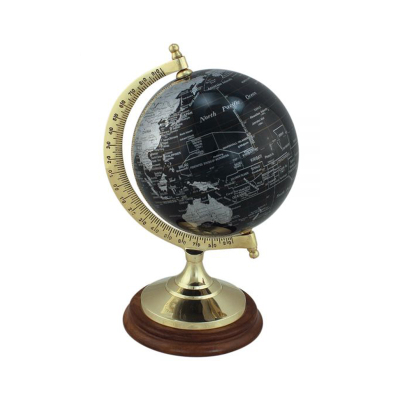 Globe Terrestre noir avec support bois et laiton (2)