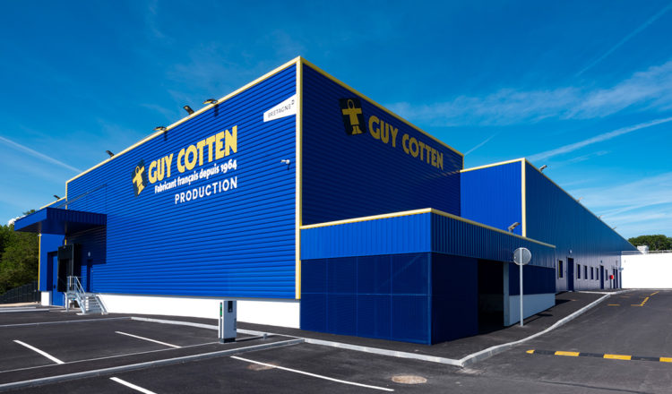 La nouvelle usine Guy Cotten, à Trégunc, Finistère